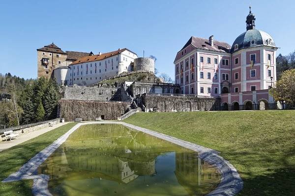 Hrad a zámek Bečov nad Teplou | TuristickaMapa.cz