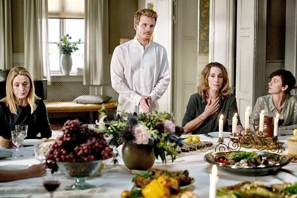 Cesty Páně - Epizoda 10 - Z filmu - Solbjørg Højfeldt, Morten Hee Andersen, Ann Eleonora Jørgensen, Fanny Louise Bernth