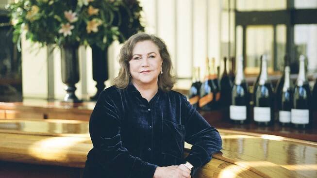 News & Notable Press — Kathleen Turner