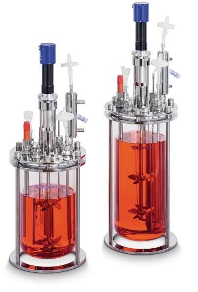 DASGIP Benchtop Bioreactors for Cell Culture with medium