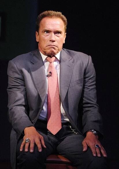 Vyčerpaný Schwarzenegger: Na uklidnění si koupil doutníky