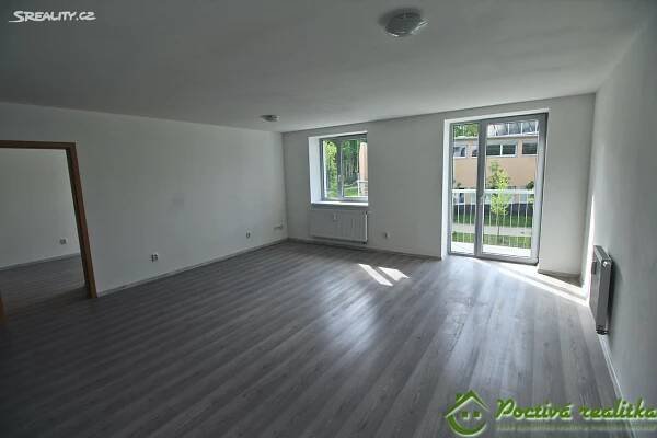 Pronájem bytu 3+kk 83 m², Višňová, Milovice - Mladá