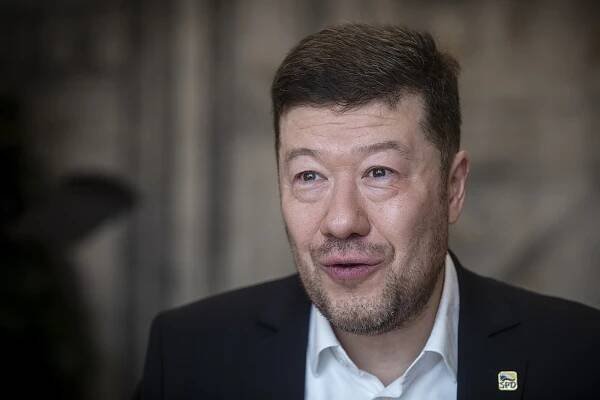 ANO by s SPD a Stačilo! dosáhlo na ústavní většinu, ukazuje volební model