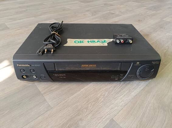 VHS přehrávač Panasonic NV-SD427 - TV, audio, video