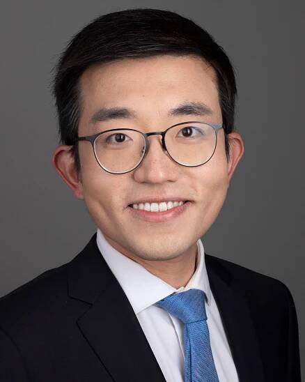 Mingyu Zhang headshot