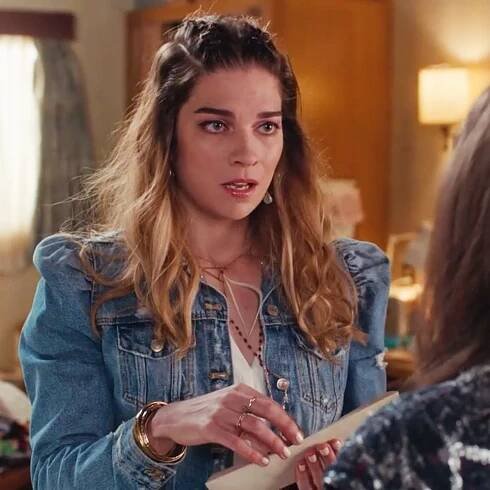 Saying Goodbye to ‘Schitt’s Creek’ With Annie Murphy and Sarah Levy Is Shockingly Cathartic