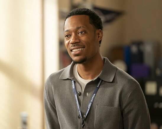 Základka Willarda Abbotta - Tátové se perou - Z filmu - Tyler James Williams