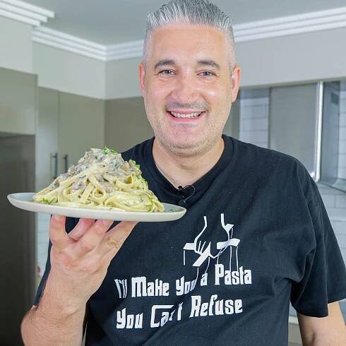 15-minute Creamy Mushroom Pasta