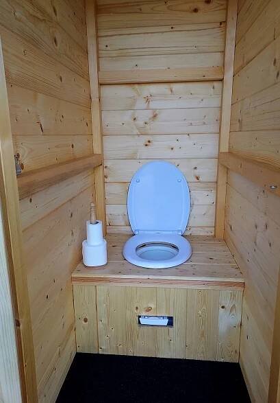 Ubytování Dolní Ročov, Posed u džbánu - glamping - České středohoří chata, 17084