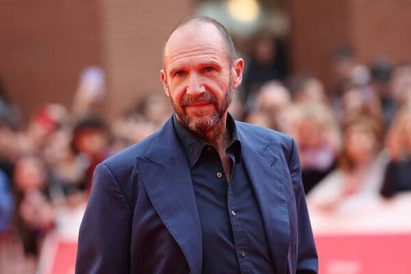 Ralph Fiennes Interview on 'Conclave,' '28 Years Later,' 'The Return'