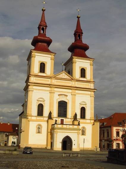 Kostel Povýšení sv. Kříže v Kadani