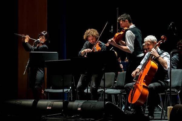 Neri Marcorè sings Fabrizio de Andrè | Sferisterio - Macerata Opera Festival