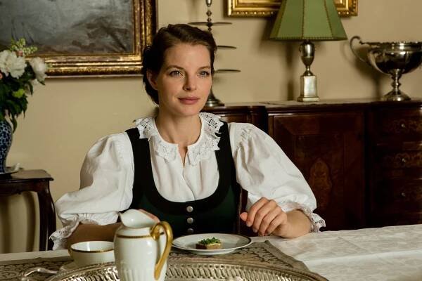 Die Trapp Familie - Ein Leben für die Musik - Z filmu - Yvonne Catterfeld