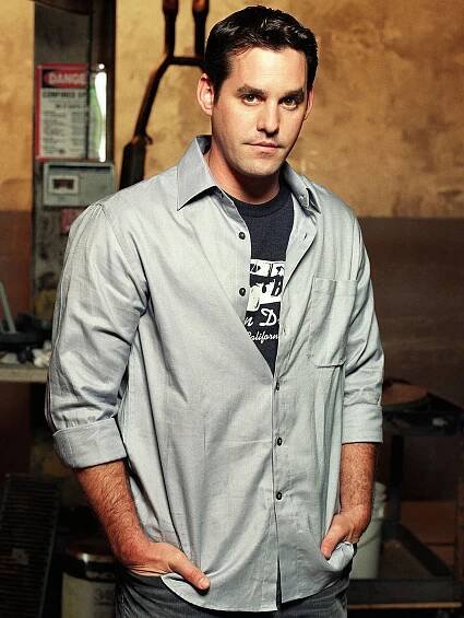 Download Nicholas Brendon As Alexander Harris Wallpaper