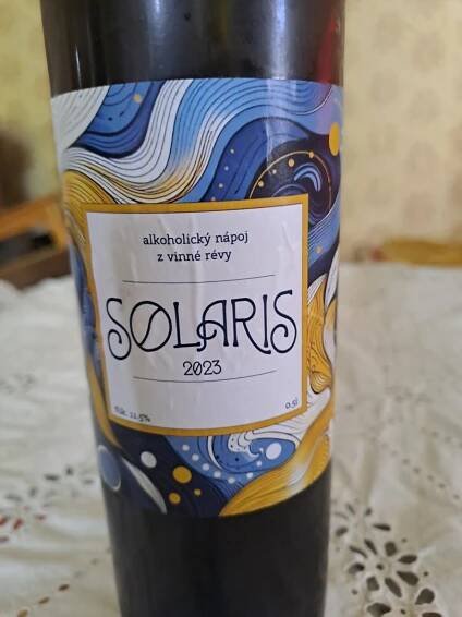 Lahev vína Solaris 2023, zemské víno (suché)