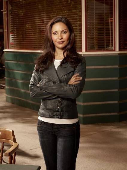 Salli Richardson-Whitfield - Heuréka – město divů - Promo