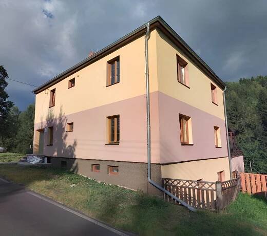 Apartmány Bublajda se zahradou - pronájem  - zvětšit