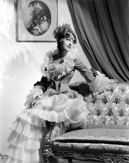 Jeanette Macdonald In 'The Merry Widow'.