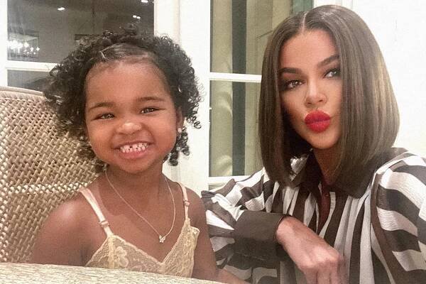 Khloé Kardashian and daughter True Thompson