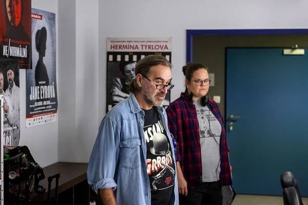 Jan Kolařík, Tereza Volánková - Dobré ráno, Brno! - Epizoda 6 - Z filmu