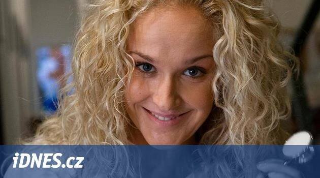 Blondýnka Lucia Molnárová: V Hlasu nechám se sebou udělat téměř cokoliv - iDNES.cz