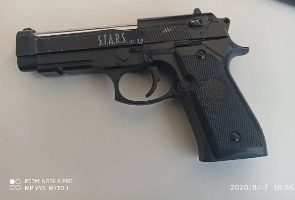 Ohrožoval ženu pistolí - NašeMýto.cz