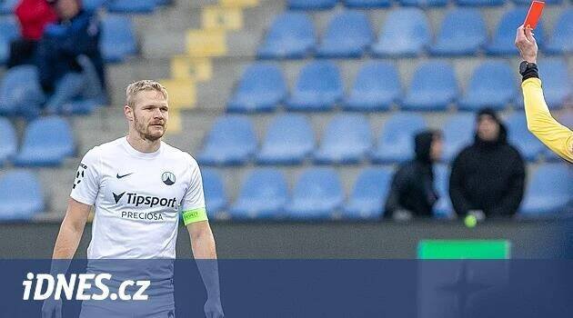 Nejvíc startů za Liberec? Mikula prodloužil smlouvu, bude atakovat Nezmarův rekord - iDNES.cz