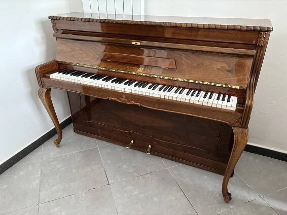 Piano Petrof Chippendale 010PH
