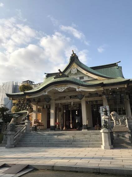Osaka (1/3) : orgie alimentaire, cerisiers précoces, pluie, et shopping – Chuipala
