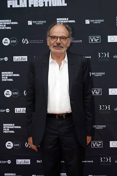 L'acteur Jean-Pierre Darroussin assiste au tapis rouge avant la cérémonie.|Photo : Getty Images