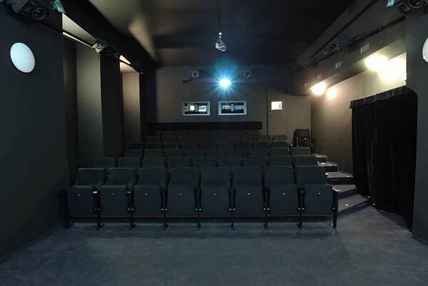 Pražské kino Světozor otevře třetí kinosál pro pět desítek diváků