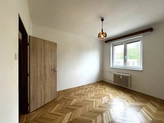 Pronájem byt 3+1 Škroupova, Chrudim