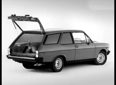 Fiat 131 Mirafiori (1974): naposledy s pohonem zadních kol – AutoRevue.cz