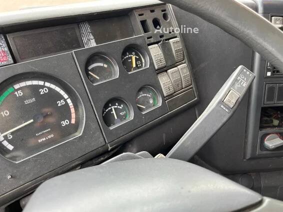 Tahač IVECO Eurostar 440.43 Cursor 10 - Manual ZF - 40.826