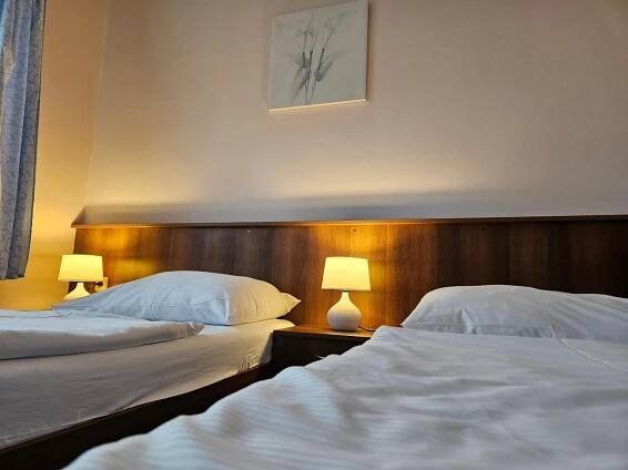 Hotel Trim - NEJLEPŠÍ CENY ubytování ve městě Pardubice
