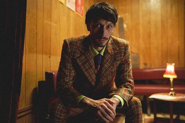 Baby Reindeer's Richard Gadd Asks Fans to Not 'Speculate' About Real-Life People Who Inspired the Story