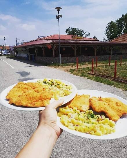 Schnitzel House – Stylová restaurace v ATC Merkur Pasohlávky