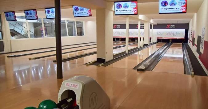 Bowling na Olomoucku - Po Česku