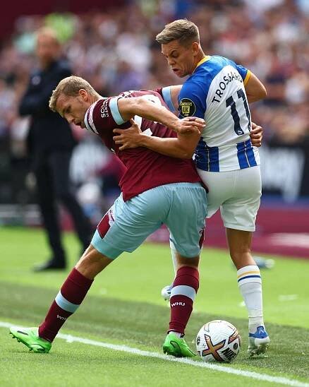 West Ham - Brighton 0:2. Kladiváři i potřetí v sezoně prohráli bez vstřelené branky