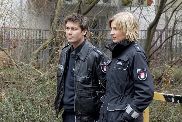 Policie Hamburk - Karlotta - Z filmu - Thomas Scharff, Sanna Englund