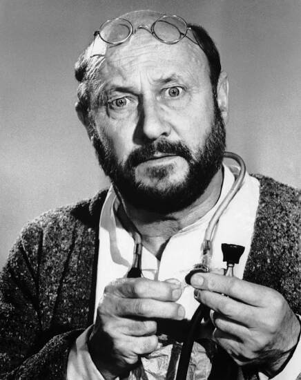 DRACULA, Donald Pleasence, 1979, ©Universal Pictures