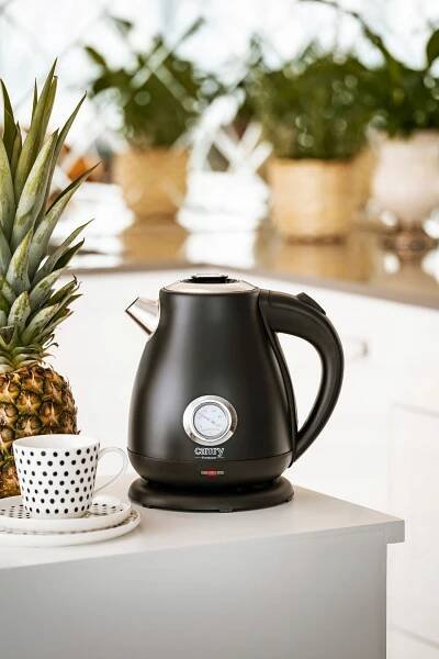 Elektrická bezdrátová kovová konvice s teploměrem 1,7 l 2200 W, černá Šířka výrobku 21.5 cm