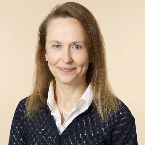 Ana Martinez.jpg