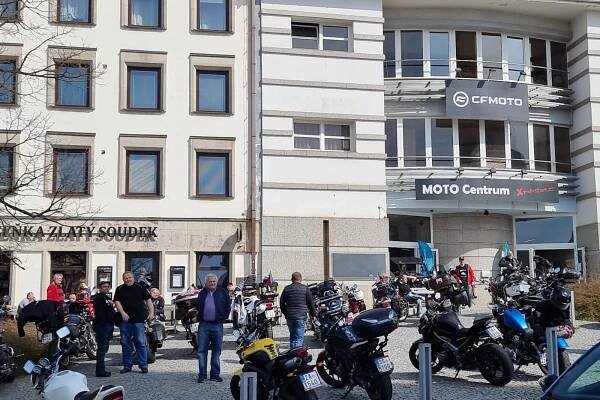 MOTO Centrum CFMOTO Příbram, Prodejna motorek.