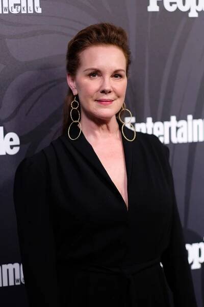 Elizabeth Perkins - Actress
