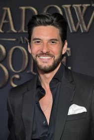 Ben Barnes attends Netflix's "Shadow & Bone" Season 2 Premiere at Netflix Tudum Theater on March 9, 2023, in Los Angeles, California. | Source: Getty Images