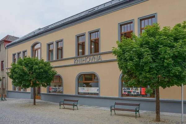Městská knihovna a informační centrum Hradec nad Moravicí, okres Opava foto 1