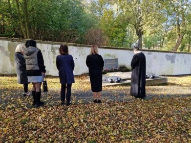 Sokolov: Již pátým rokem zajišťuje msto důstojné pohřby opuštěným lidem