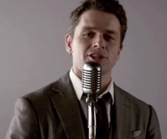 Julian Ovenden Biography - Facts, Childhood, Family Life, Achievements