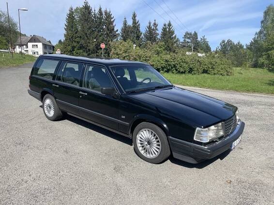 VOLVO 960
